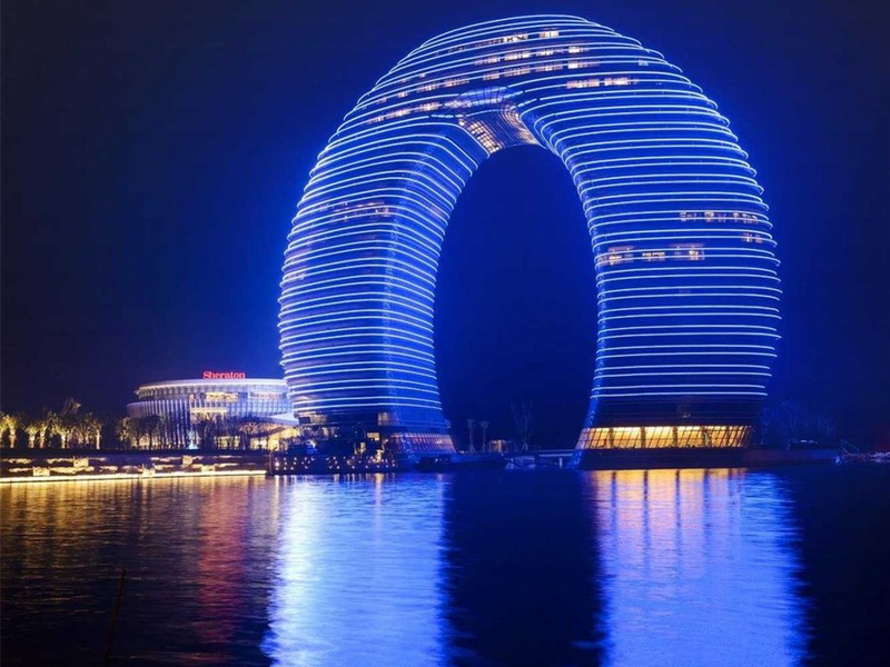 Illustration for article titled The 9 Most Expensive Buildings Ever Aren't What You'd Expect